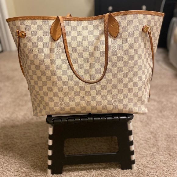 Louis Vuitton Handbags - Louis Vuitton Neverfull GM